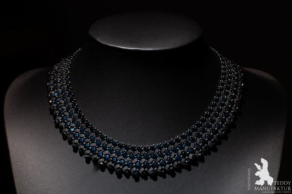 Produktfotos Halsketten aus Perlen, vintage, Blau Grau.